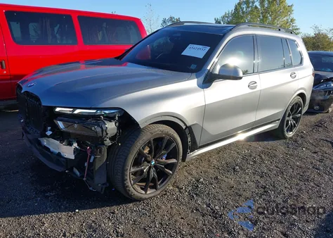 2024 BMW X7 xDrive40I из США, поврежденный, VIN 5UX23EM02R9U74689